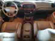 2006 Toyota Tundra Limited z VIN 5TBET38126S499913, wystawiony jako Copart lot #86336305 z przebiegiem 287 460 mil mil oraz Szkoda całkowita • Salvage title. Historia ofert i sprzedaży dostępna na DreamBid. Obrazek 8.