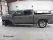 2021 Chevrolet Silverado 1500 Custom с VIN 1GCPYBEK7MZ231332, выставлен на аукционе IAAI как лот 42567389 с пробегом 41 397 миль миль и . История ставок и продаж доступна на DreamBid. Изображение 15.
