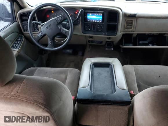 2006 GMC Sierra 1500 SLE2 with VIN 2GTEC13Z961268040, listed as a Copart auction lot 70903835 with Not provided miles and Clean title. Bid and sale history available at DreamBid. Image 8.