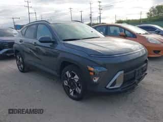 2025 Hyundai Kona SEL с VIN KM8HB3AB6SU300616, выставлен на аукционе IAAI как лот 43517528 с пробегом 9 515 миль миль и . История ставок и продаж доступна на DreamBid. Изображение 1.