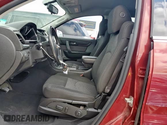 2016 Chevrolet Traverse LT with VIN 1GNKRGKDXGJ334426, listed as a Copart auction lot 83818225 with 125,942 mi miles and Salvage title. Bid and sale history available at DreamBid. Image 7.