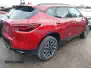 2025 Chevrolet Blazer RS с VIN 3GNKBERS7SS196204, выставлен на аукционе IAAI как лот 43524043 с пробегом 14 029 миль миль и . История ставок и продаж доступна на DreamBid. Изображение 4.