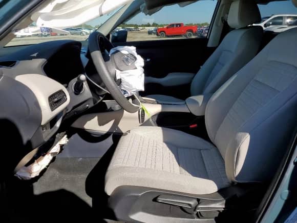 2024 Honda HR-V LX с VIN 3CZRZ1H3XRM756585, выставлен на аукционе Copart как лот 81808885 с пробегом 9 597 миль миль и Списание • Salvage title. История ставок и продаж доступна на DreamBid. Изображение 7.