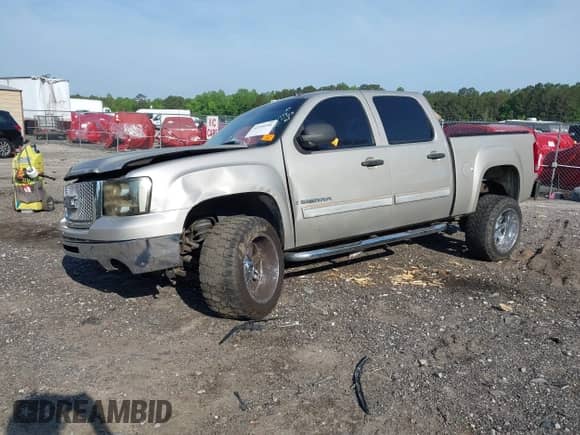 2009 GMC Sierra 1500 SL с VIN 3GTEC13C69G205470, выставлен на аукционе IAAI как лот 42156996 с пробегом 195 547 миль миль и . История ставок и продаж доступна на DreamBid. Изображение 2.