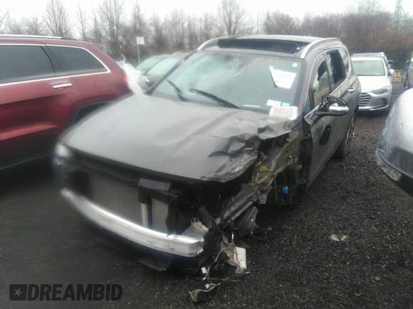 2021 Hyundai Santa Fe Calligraphy z VIN 5NMS5DAL0MH368517, wystawiony jako IAAI lot #38864115 z przebiegiem 14 865 mil mil oraz . Historia ofert i sprzedaży dostępna na DreamBid. Obrazek 17.