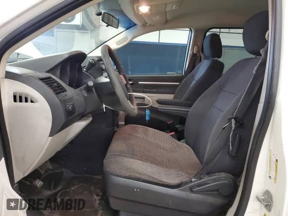 2010 Dodge Grand Caravan Cargo с VIN 2D4RN1AE5AR115762, выставлен на аукционе Copart как лот 59812495 с пробегом 66 879 миль миль и Чистый • Clean title. История ставок и продаж доступна на DreamBid. Изображение 7.