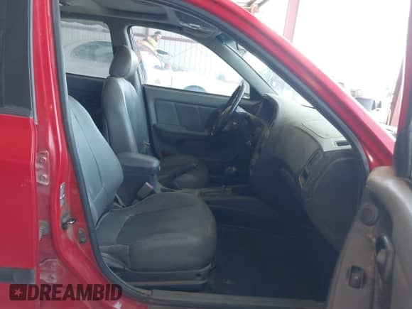 2005 Hyundai Elantra GLS with VIN KMHDN46D45U959885, listed as a IAAI auction lot 42591054 with 160,600 mi miles and . Bid and sale history available at DreamBid. Image 5.