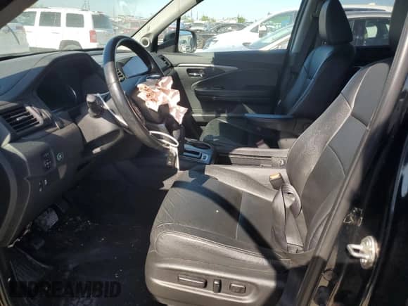 2020 Honda Pilot EX-L z VIN 5FNYF5H52LB006855, wystawiony jako Copart lot #69862375 z przebiegiem 67 507 mil mil oraz Szkoda całkowita • Salvage title. Historia ofert i sprzedaży dostępna na DreamBid. Obrazek 7.