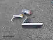 2010 Chevrolet Colorado 1LT z VIN 1GCJTCDEXA8114061, wystawiony jako IAAI lot #42235820 z przebiegiem 218 972 mil mil oraz . Historia ofert i sprzedaży dostępna na DreamBid. Obrazek 12.