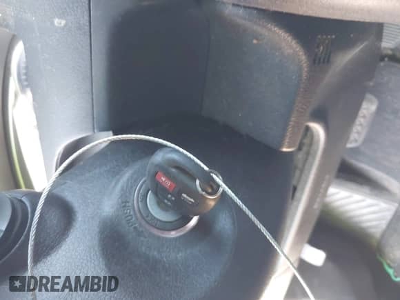 2017 Toyota Camry XLE с VIN 4T1BF1FK8HU360509, выставлен на аукционе IAAI как лот 43334452 с пробегом 182 909 миль миль и . История ставок и продаж доступна на DreamBid. Изображение 11.