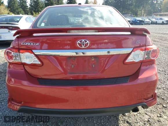 2011 Toyota Corolla L с VIN 2T1BU4EE6BC703670, выставлен на аукционе Copart как лот 84938525 с пробегом 200 965 миль миль и Списание • Salvage title. История ставок и продаж доступна на DreamBid. Изображение 6.