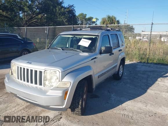 2011 Jeep Liberty Sport с VIN 1J4PN2GK7BW587794, выставлен на аукционе IAAI как лот 43444691 с пробегом 181 721 миль миль и . История ставок и продаж доступна на DreamBid. Изображение 2.