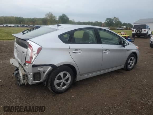 2012 Toyota Prius Three with VIN JTDKN3DU4C1539065, listed as a Copart auction lot 81664585 with 90,338 mi miles and Salvage title. Bid and sale history available at DreamBid. Image 3.