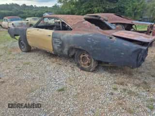 1969 Dodge Charger z VIN XP29H9B442352, wystawiony jako Copart lot #70062665 z przebiegiem Nie podano mil oraz Czysty tytuł • Clean title. Historia ofert i sprzedaży dostępna na DreamBid. Obrazek 3.