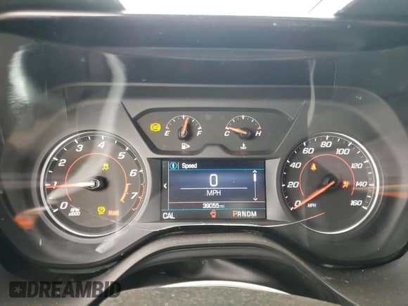 2022 Chevrolet Camaro LT1 z VIN 1G1FF1R75N0110086, wystawiony jako Copart lot #55856615 z przebiegiem 39 055 mil mil oraz Szkoda całkowita • Salvage title. Historia ofert i sprzedaży dostępna na DreamBid. Obrazek 9.