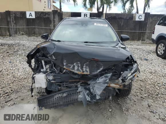 2019 Toyota Corolla L with VIN 5YFBURHE7KP856325, listed as a Copart auction lot 85757585 with 69,785 mi miles and Clean title. Bid and sale history available at DreamBid. Image 5.