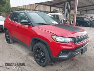 2024 Jeep Compass Trailhawk с VIN 3C4NJDDN2RT610093, выставлен на аукционе IAAI как лот 43061181 с пробегом 55 337 миль миль и . История ставок и продаж доступна на DreamBid. Изображение 1.