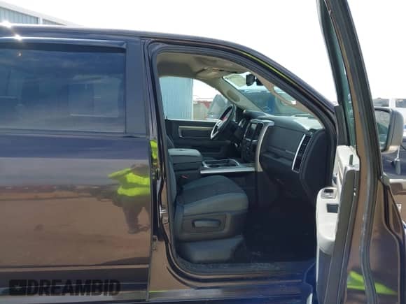 2016 Ram 1500 Big Horn с VIN 1C6RR7LT5GS407667, выставлен на аукционе IAAI как лот 43328598 с пробегом 135 221 миль миль и . История ставок и продаж доступна на DreamBid. Изображение 5.