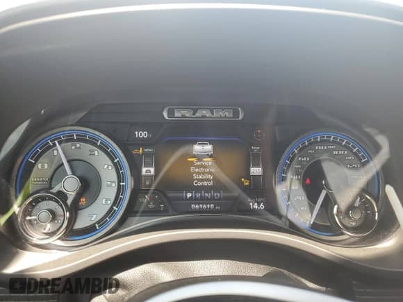 2021 Ram 1500 Limited с VIN 1C6RREHT6MN794866, выставлен на аукционе Copart как лот 62301385 с пробегом 61 610 миль миль и Списание • Salvage title. История ставок и продаж доступна на DreamBid. Изображение 9.