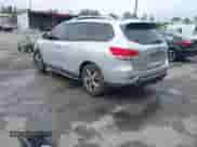 2016 Nissan Pathfinder S z VIN 5N1AR2MN4GC661692, wystawiony jako IAAI lot #42176423 z przebiegiem 90 983 mil mil oraz . Historia ofert i sprzedaży dostępna na DreamBid. Obrazek 3.