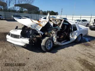 1988 Chevrolet Monte Carlo с VIN 1G1GZ11G7JP117100, выставлен на аукционе Copart как лот 82940403 с пробегом 44 705 миль миль и На запчасти • Non repairable. История ставок и продаж доступна на DreamBid. Изображение 1.