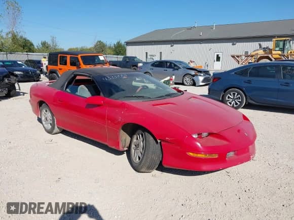 1996 Chevrolet Camaro with VIN 2G1FP32K1T2155755, listed as a IAAI auction lot 43331054 with 34,447 mi miles and . Bid and sale history available at DreamBid. Image 1.