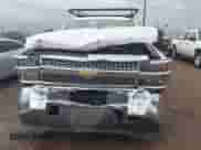 2019 Chevrolet Silverado 2500HD Work Truck z VIN 2GC2CREG8K1149824, wystawiony jako IAAI lot #41895440 z przebiegiem 241 366 mil mil oraz . Historia ofert i sprzedaży dostępna na DreamBid. Obrazek 13.