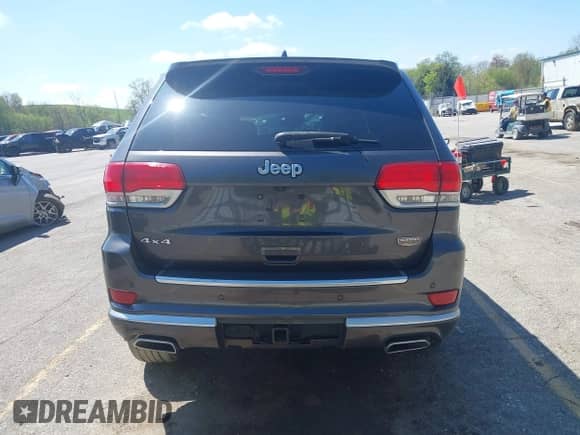 2017 Jeep Grand Cherokee Summit с VIN 1C4RJFJT9HC759417, выставлен на аукционе IAAI как лот 42199460 с пробегом 129 113 миль миль и . История ставок и продаж доступна на DreamBid. Изображение 17.