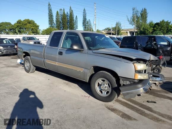 2003 Chevrolet Silverado 1500 LS z VIN 1GCEC19T63E349915, wystawiony jako Copart lot #86535025 z przebiegiem 85 986 mil mil oraz Szkoda całkowita • Salvage title. Historia ofert i sprzedaży dostępna na DreamBid. Obrazek 4.