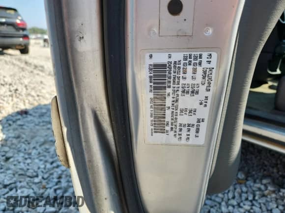 2005 Dodge Caravan SE with VIN 2D4GP24R15R108190, listed as a Copart auction lot 80565135 with 192,090 mi miles and Salvage title. Bid and sale history available at DreamBid. Image 13.