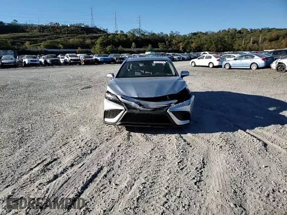 2023 Toyota Camry SE z VIN 4T1S11AK2PU736173, wystawiony jako Copart lot #86749375 z przebiegiem 26 763 mil mil oraz Szkoda całkowita • Salvage title. Historia ofert i sprzedaży dostępna na DreamBid. Obrazek 13.