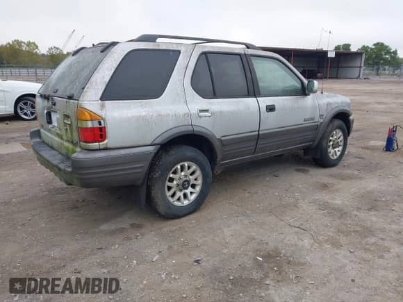 2001 Honda Passport LX with VIN 4S6DM58W814407931, listed as a IAAI auction lot 43304216 with 139,662 mi miles and . Bid and sale history available at DreamBid. Image 4.