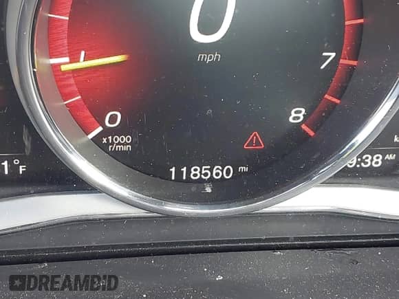 2018 Volvo S60 Inscription с VIN LYV402HK8JB164989, выставлен на аукционе IAAI как лот 43461477 с пробегом 118 560 миль миль и . История ставок и продаж доступна на DreamBid. Изображение 7.