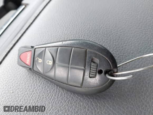 2018 Ram 1500 SLT with VIN 1C6RR6GG7JS303941, listed as a IAAI auction lot 41942236 with 142,098 mi miles and . Bid and sale history available at DreamBid. Image 11.