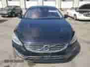 2017 Volvo S60 Inscription с VIN LYV402TK8HB135428, выставлен на аукционе Copart как лот 85740265 с пробегом 178 738 миль миль и Списание • Salvage title. История ставок и продаж доступна на DreamBid. Изображение 5.