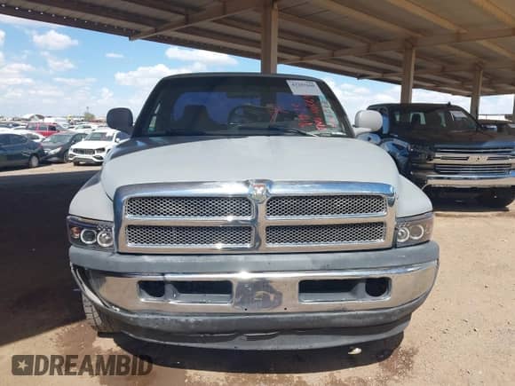 1998 Dodge 1500 с VIN 3B7HC16Z3WM266866, выставлен на аукционе IAAI как лот 43207660 с пробегом Не указан миль и . История ставок и продаж доступна на DreamBid. Изображение 6.