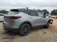 2023 Chevrolet Blazer RS z VIN 3GNKBKRS5PS187863, wystawiony jako Copart lot #67135965 z przebiegiem 43 301 mil mil oraz Szkoda całkowita • Salvage title. Historia ofert i sprzedaży dostępna na DreamBid. Obrazek 3.