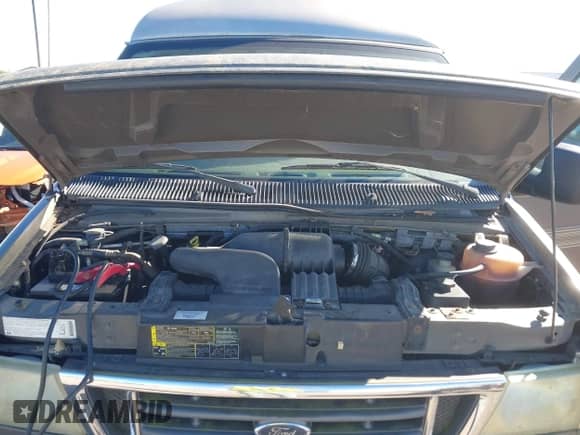 2003 Ford Econoline Cargo Recreational с VIN 1FDRE14L93HA06545, выставлен на аукционе IAAI как лот 42200611 с пробегом 160 671 миль миль и . История ставок и продаж доступна на DreamBid. Изображение 10.