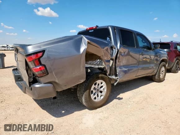 2024 Nissan Frontier SV with VIN 1N6ED1EJ0RN660103, listed as a Copart auction lot 70732745 with 42,619 mi miles and Salvage title. Bid and sale history available at DreamBid. Image 3.
