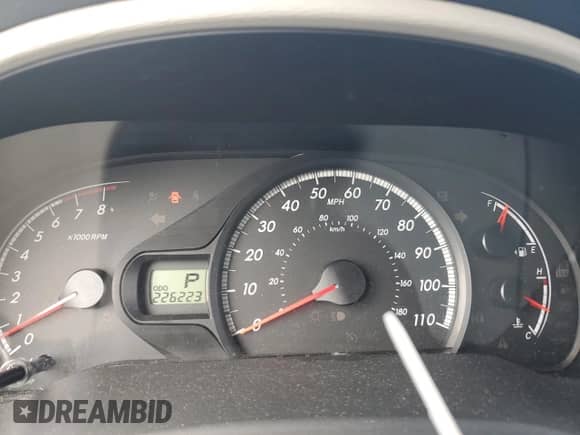 2013 Toyota Sienna LE with VIN 5TDJK3DC5DS055664, listed as a Copart auction lot 69040465 with 226,223 mi miles and Salvage title. Bid and sale history available at DreamBid. Image 9.