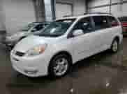 2004 Toyota Sienna XLE z VIN 5TDBA22C54S008865, wystawiony jako Copart lot #67295945 z przebiegiem 276 878 mil mil oraz Szkoda całkowita • Salvage title. Historia ofert i sprzedaży dostępna na DreamBid. Obrazek 1.