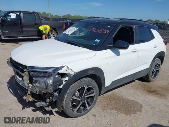 2021 Chevrolet TrailBlazer RS с VIN KL79MTSL2MB113864, выставлен на аукционе IAAI как лот 42802838 с пробегом 69 389 миль миль и . История ставок и продаж доступна на DreamBid. Изображение 2.
