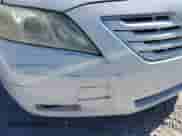 2008 Toyota Camry LE z VIN 4T1BE46K48U748003, wystawiony jako IAAI lot #43443698 z przebiegiem 337 091 mil mil oraz . Historia ofert i sprzedaży dostępna na DreamBid. Obrazek 6.