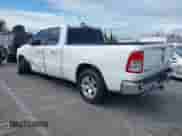 2020 Ram 1500 Big Horn z VIN 1C6RREBT2LN256138, wystawiony jako IAAI lot #41814771 z przebiegiem 118 501 mil mil oraz . Historia ofert i sprzedaży dostępna na DreamBid. Obrazek 3.