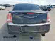 2011 Chrysler 300 C с VIN 2C3CA6CT4BH594422, выставлен на аукционе Copart как лот 61682705 с пробегом Не указан миль и Списание • Salvage title. История ставок и продаж доступна на DreamBid. Изображение 6.