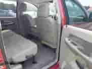 2007 Dodge 1500 SLT z VIN 3D7KR19D87G825922, wystawiony jako IAAI lot #42389240 z przebiegiem 203 026 mil mil oraz . Historia ofert i sprzedaży dostępna na DreamBid. Obrazek 8.