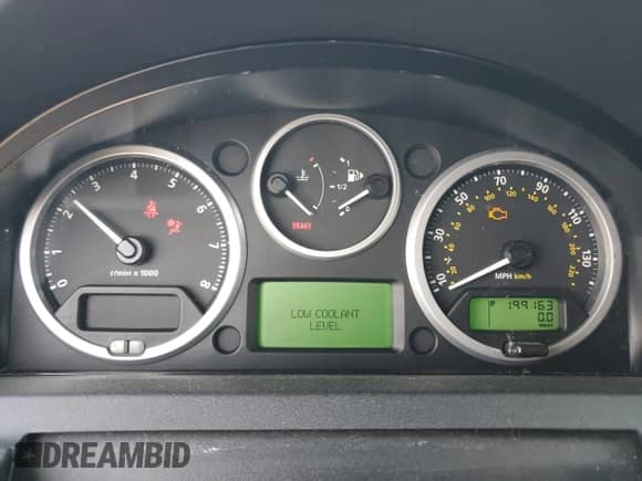 2008 Land Rover Range Rover Sport HSE with VIN SALSK25468A165642, listed as a Copart auction lot 68337245 with 199,163 mi miles and Clean title. Bid and sale history available at DreamBid. Image 9.