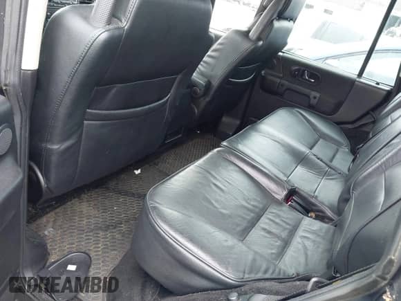 2003 Land Rover Discovery SE с VIN SALTY16433A781559, выставлен на аукционе IAAI как лот 42631738 с пробегом 146 114 миль миль и . История ставок и продаж доступна на DreamBid. Изображение 8.