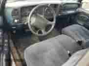 1997 GMC Sierra 1500 z VIN 2GTEC19R8V1523041, wystawiony jako Copart lot #52215125 z przebiegiem 207 461 mil mil oraz Szkoda całkowita • Salvage title. Historia ofert i sprzedaży dostępna na DreamBid. Obrazek 8.