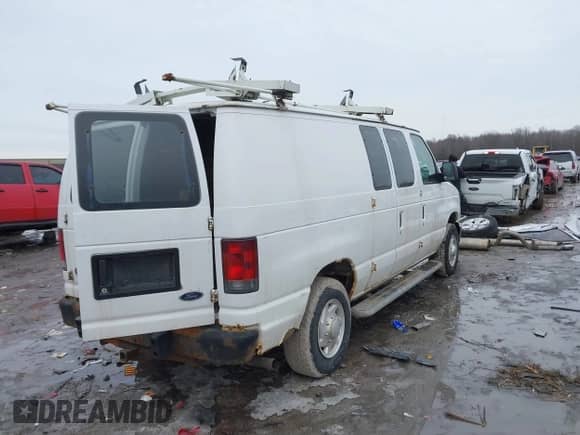 2008 Ford Econoline Cargo Commercial with VIN 1FTNE24W68DA79471, listed as a IAAI auction lot 41448543 with 196,981 mi miles and . Bid and sale history available at DreamBid. Image 4.